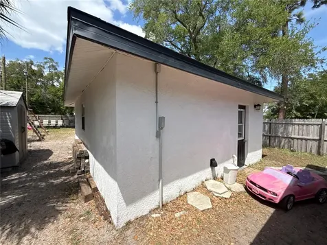 524 4th Avenue NE Largo FL 33770