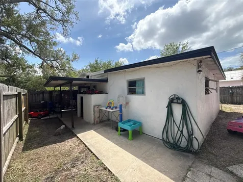 524 4th Avenue NE Largo FL 33770