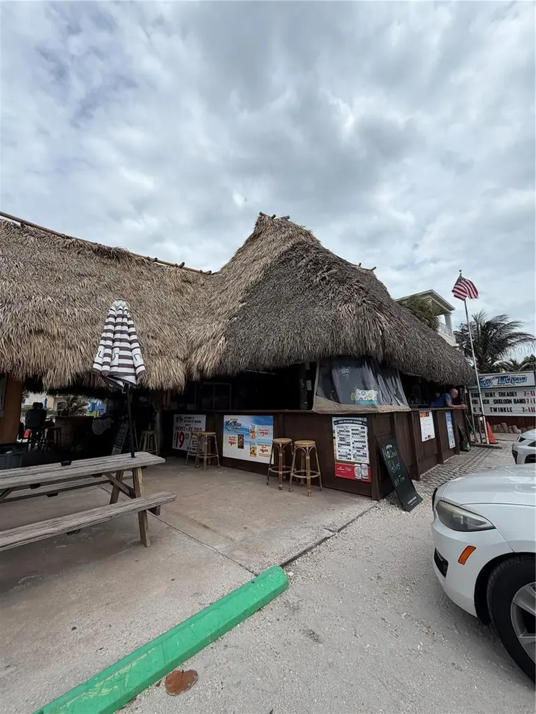 8475 W Gulf Boulevard Treasure Island FL 33706