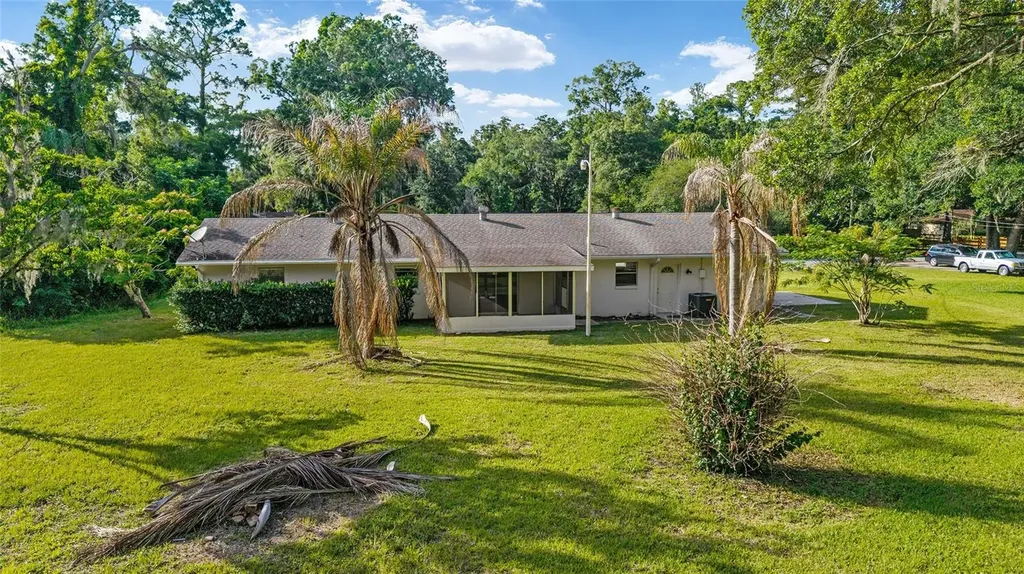 2550 SE 67th Street Ocala FL 34480