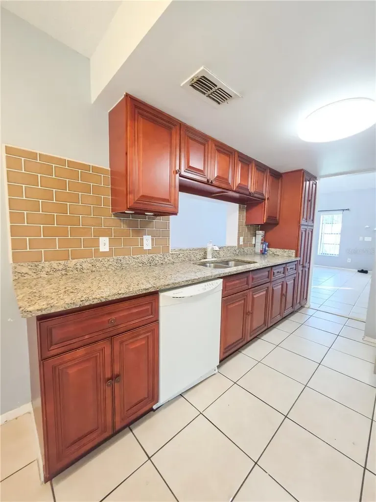 1412 Asti Court Orlando FL 32825
