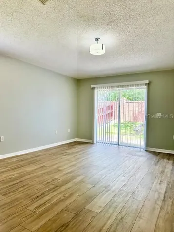 14237 Econ Woods Lane Orlando FL 32826