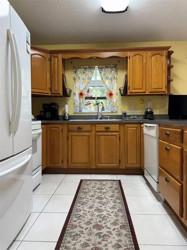 9814 Oslin Street Tampa FL 33615