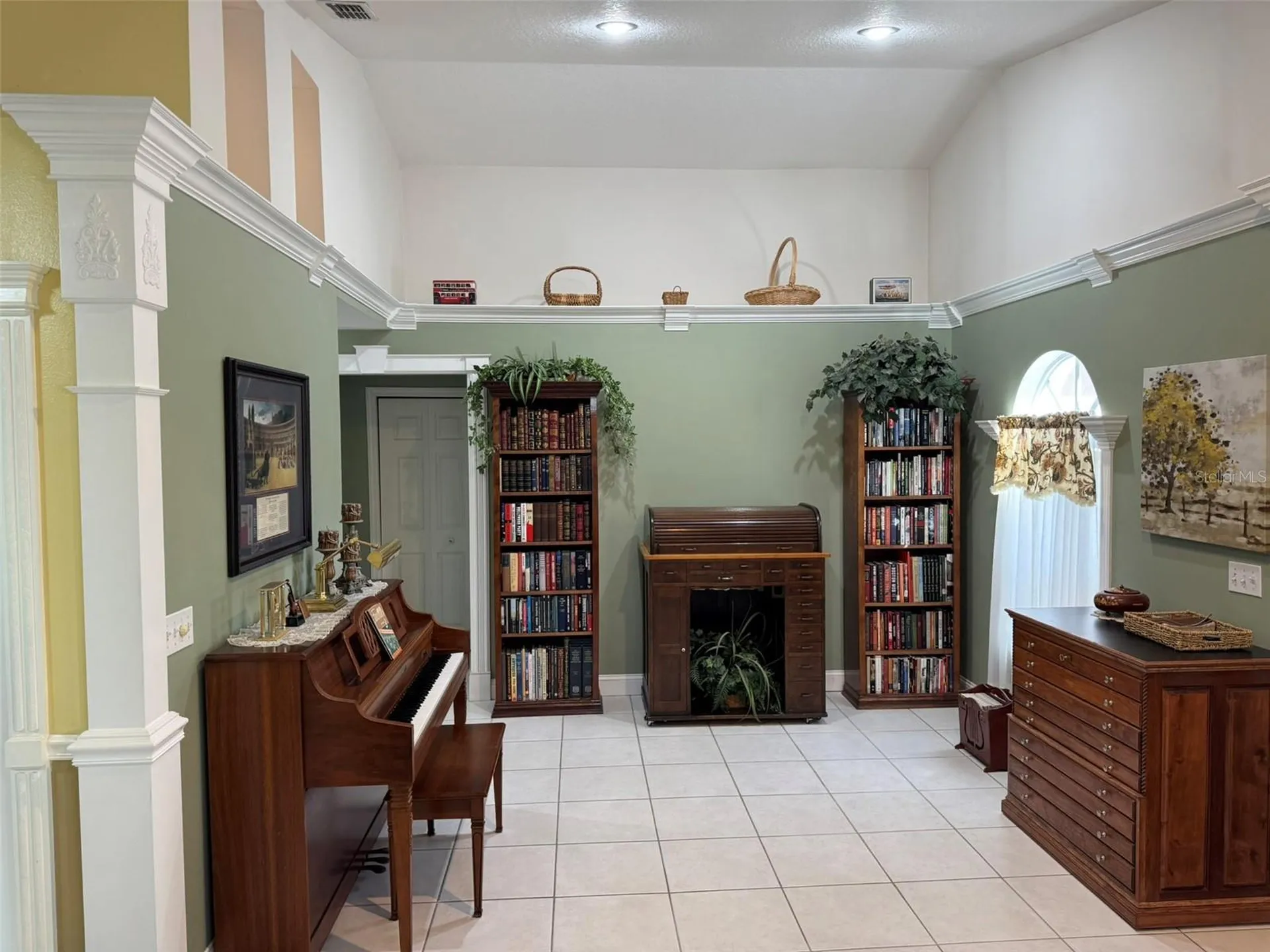 9814 Oslin Street Tampa FL 33615