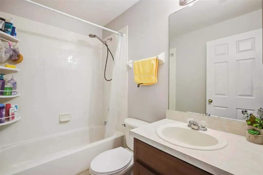 2116 Jeremiah Way Kissimmee FL 34743