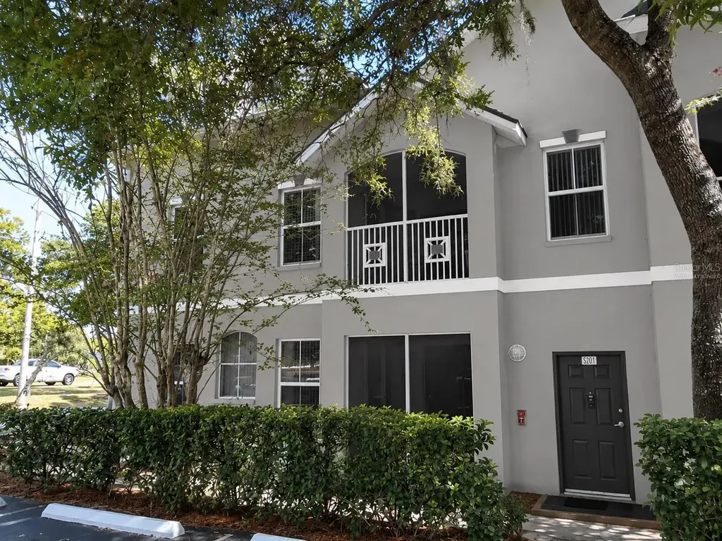 5001 Sunridge Palms Drive Tampa FL 33617