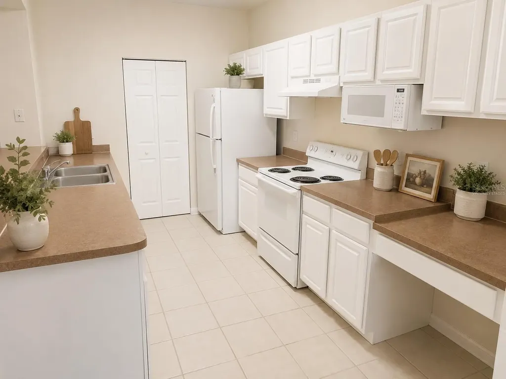 5001 Sunridge Palms Drive Tampa FL 33617