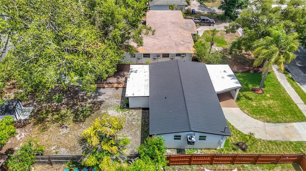 5013 S Hesperides Street Tampa FL 33611
