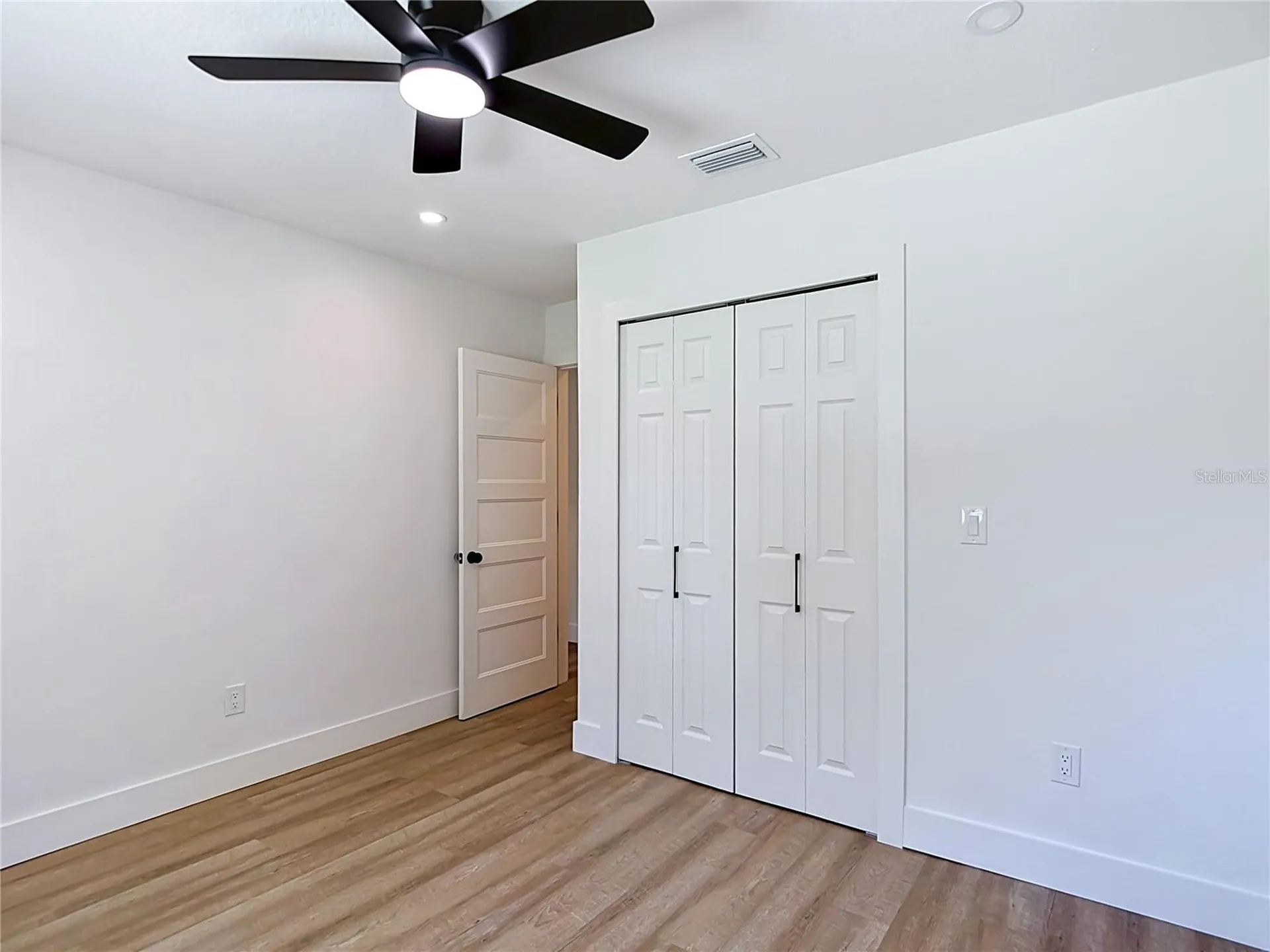 5013 S Hesperides Street Tampa FL 33611