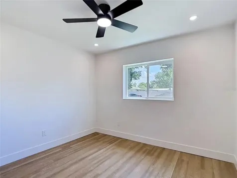 5013 S Hesperides Street Tampa FL 33611