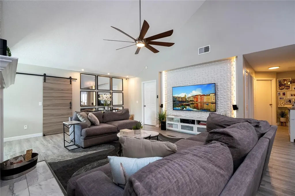 3620 Danby Court Orlando FL 32812