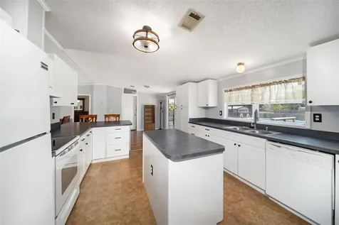 10407 Goshawk Drive Riverview FL 33578