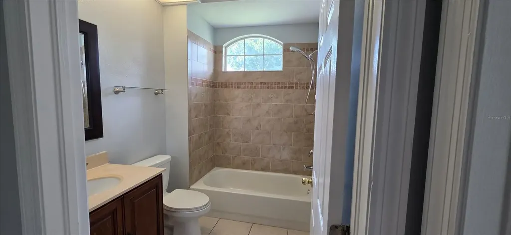 1305 Lakehurst Way Brandon FL 33511