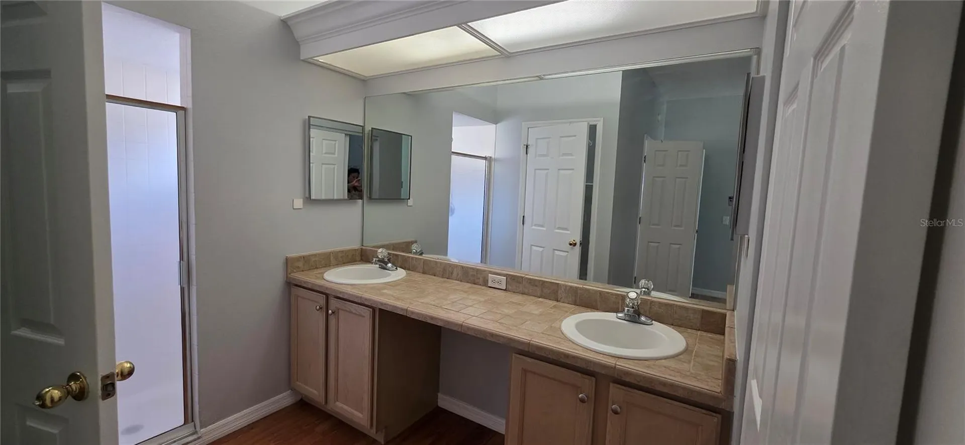 1305 Lakehurst Way Brandon FL 33511