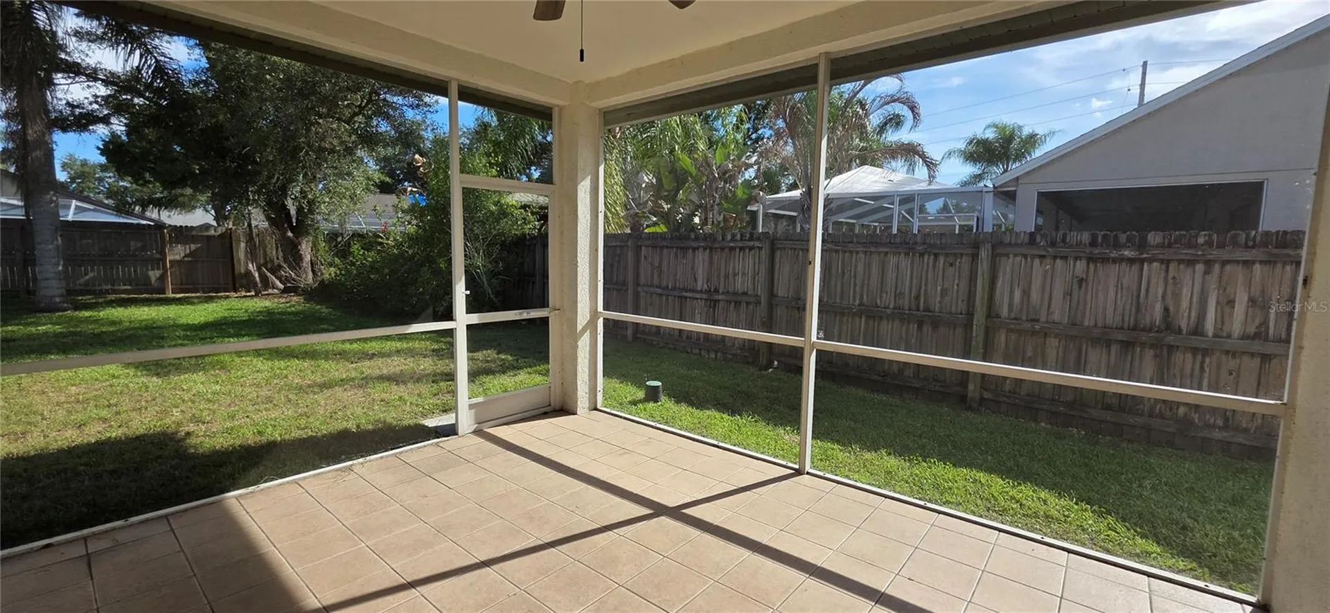 1305 Lakehurst Way Brandon FL 33511