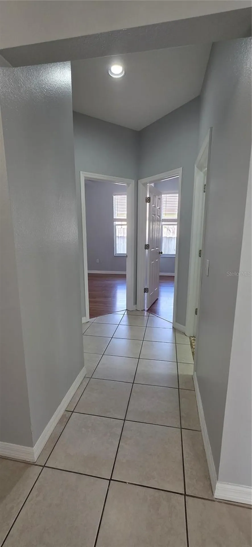 1305 Lakehurst Way Brandon FL 33511
