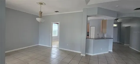 1305 Lakehurst Way Brandon FL 33511