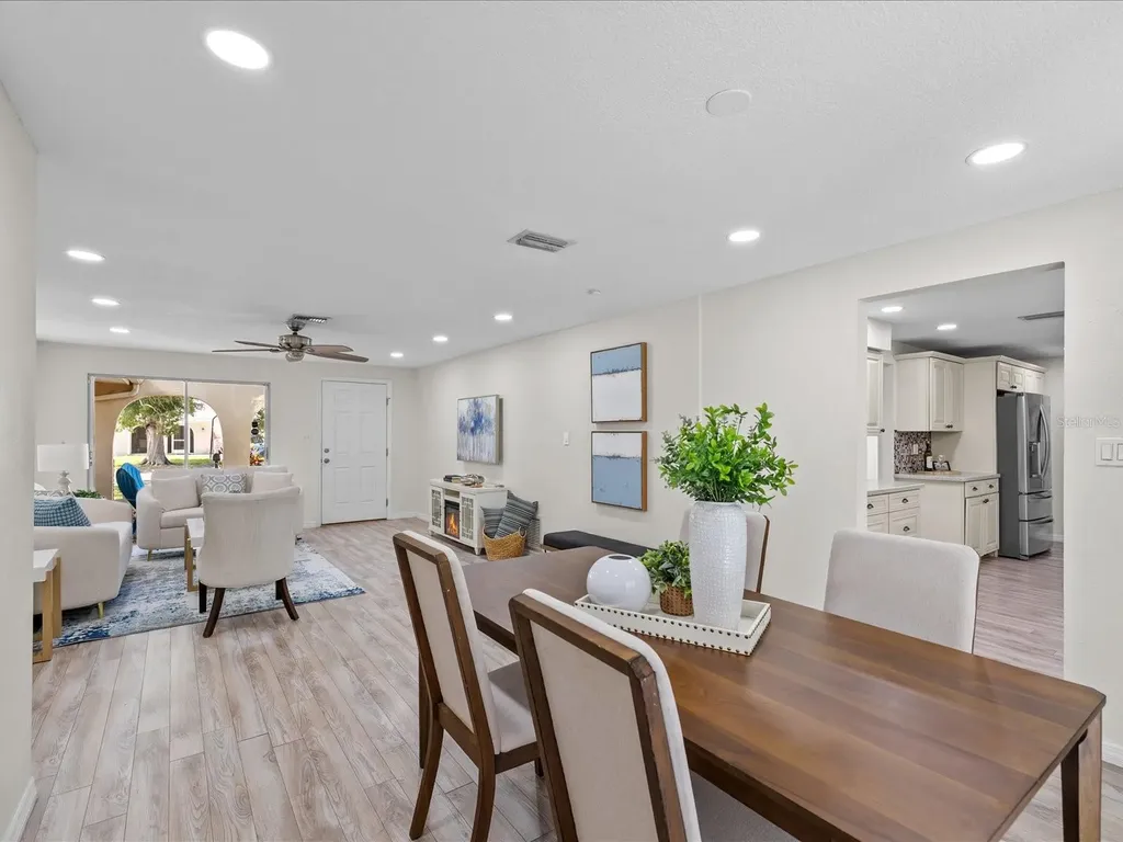 150 Suncrest Drive Safety Harbor FL 34695
