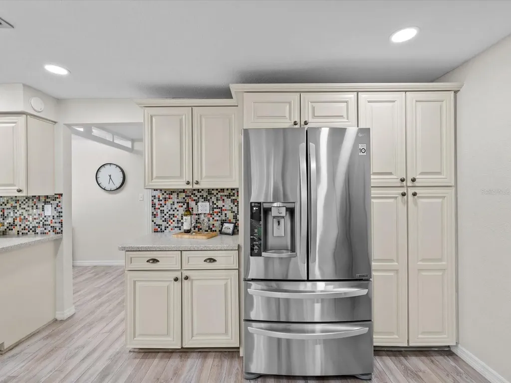 150 Suncrest Drive Safety Harbor FL 34695