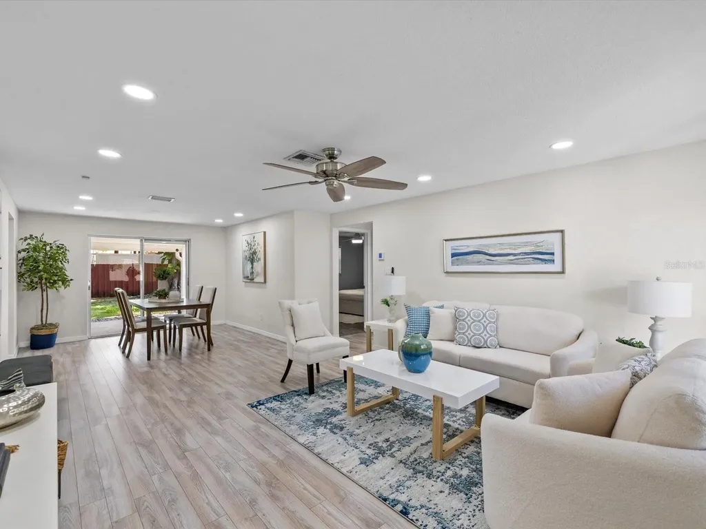 150 Suncrest Drive Safety Harbor FL 34695