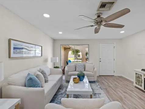 150 Suncrest Drive Safety Harbor FL 34695
