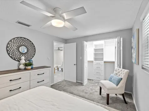 150 Suncrest Drive Safety Harbor FL 34695