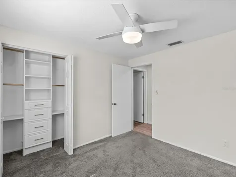 150 Suncrest Drive Safety Harbor FL 34695