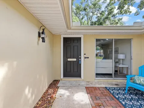 150 Suncrest Drive Safety Harbor FL 34695