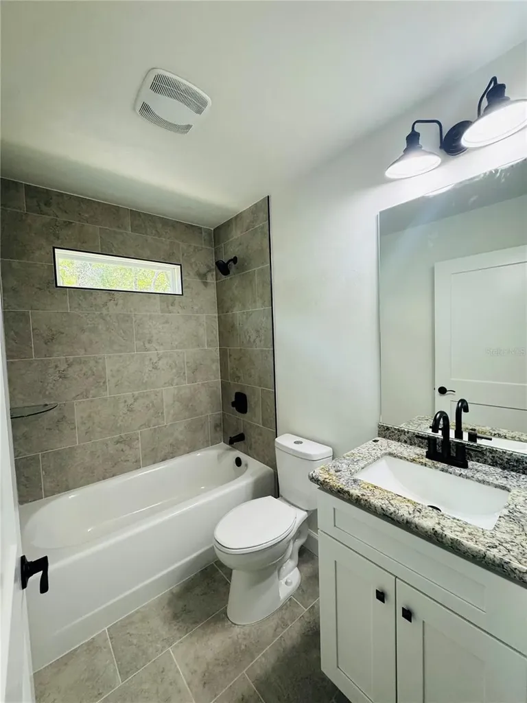 10131 NE 80th Street Bronson FL 32621