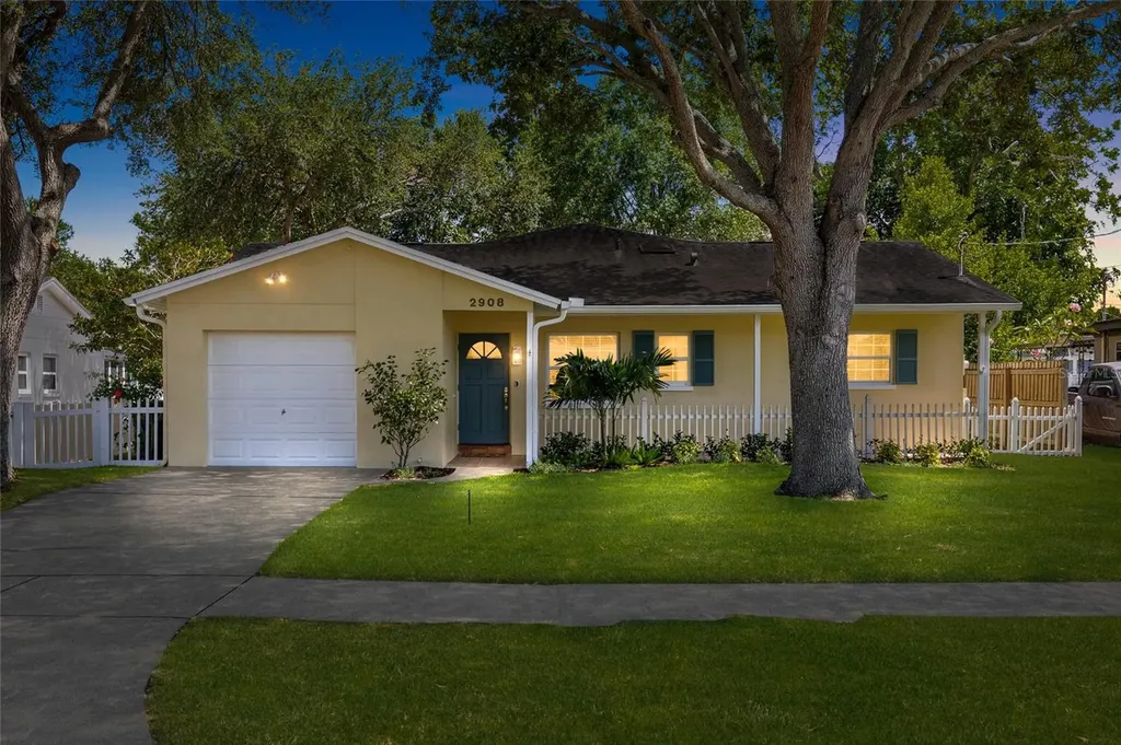 2908 W Ballast Point Boulevard Tampa FL 33611