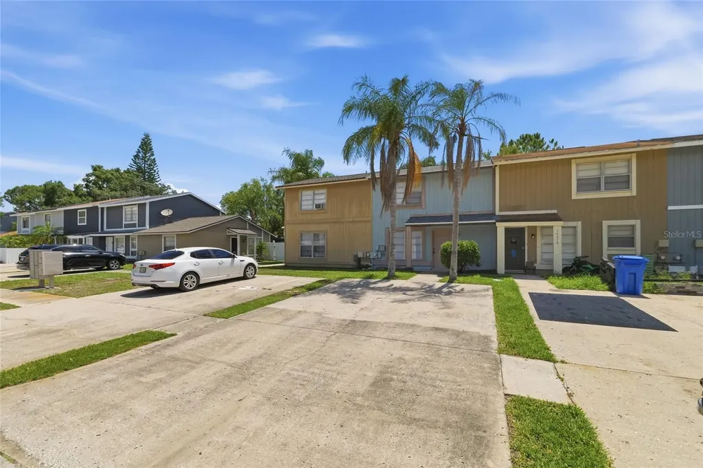 14021 Village Terrace Drive Tampa FL 33624