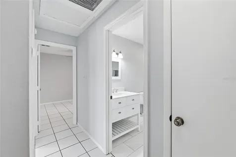 14021 Village Terrace Drive Tampa FL 33624