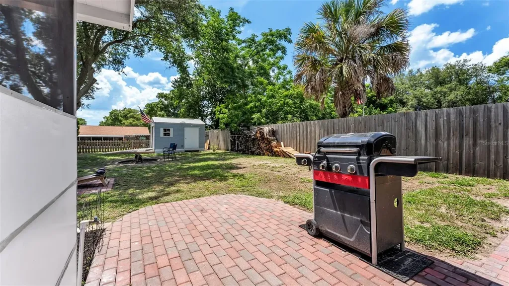 1135 Walker Circle W Lakeland FL 33805