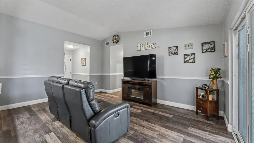 1135 Walker Circle W Lakeland FL 33805
