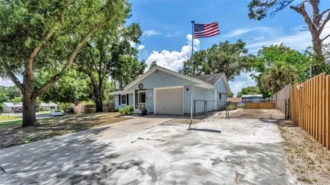 1135 Walker Circle W Lakeland FL 33805