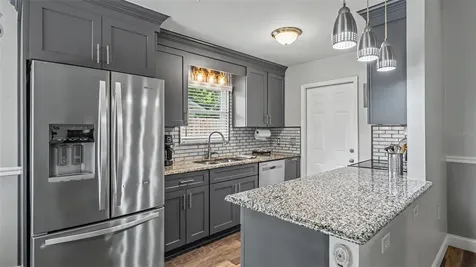 1135 Walker Circle W Lakeland FL 33805