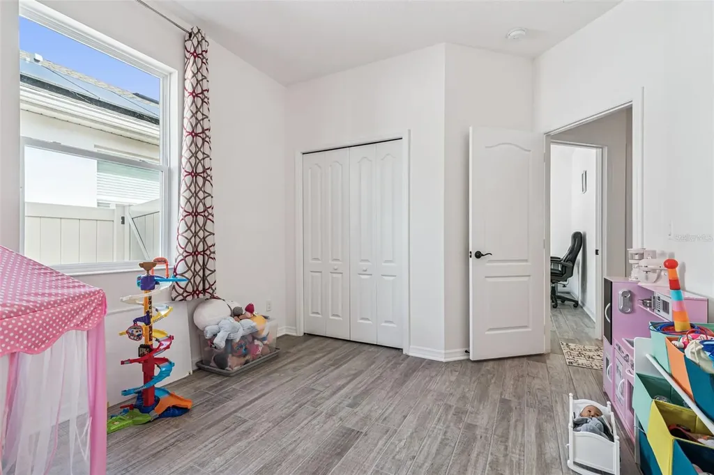 2615 Pinyonpine Lane Sanford FL 32773