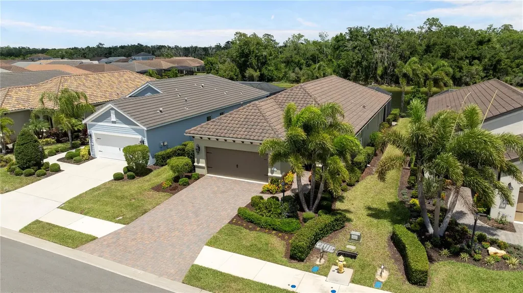 3617 Azurite Way Bradenton FL 34211