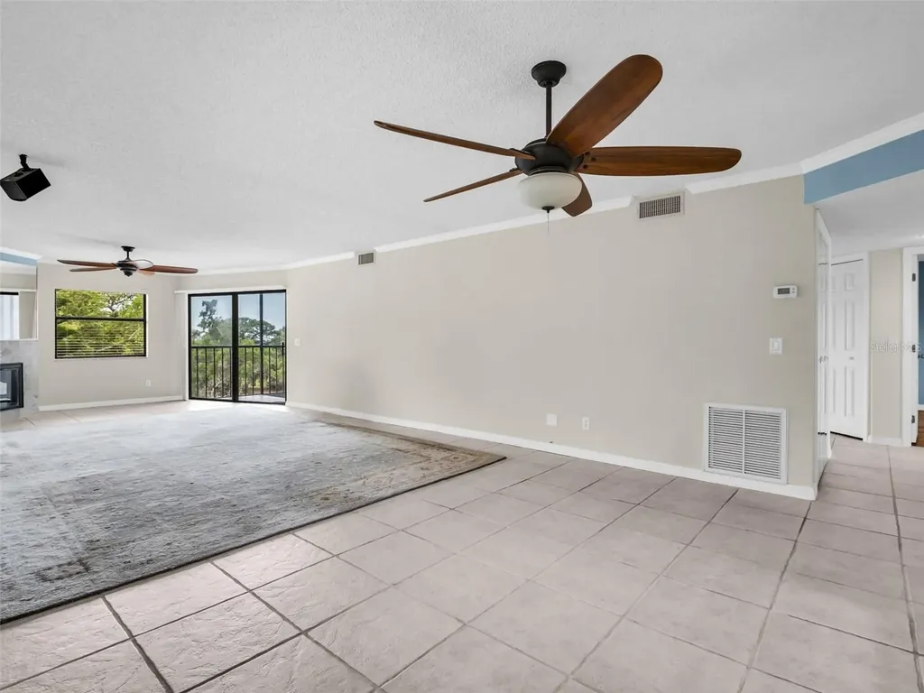 504 S Florida Avenue Tarpon Springs FL 34689