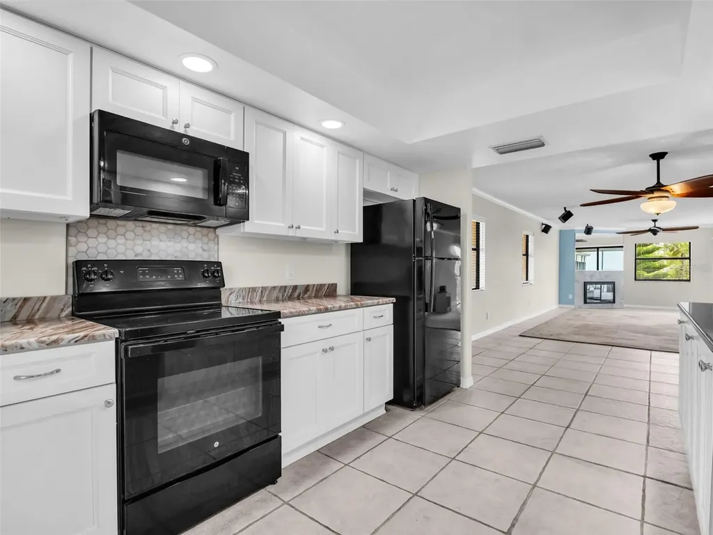 504 S Florida Avenue Tarpon Springs FL 34689