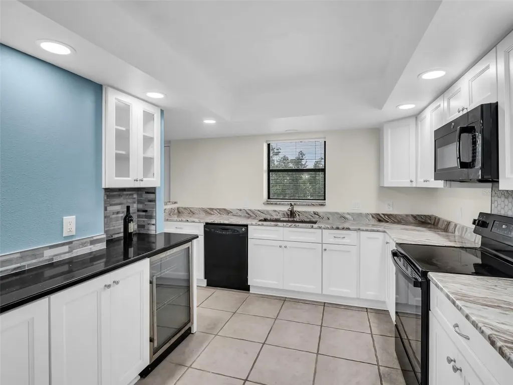 504 S Florida Avenue Tarpon Springs FL 34689