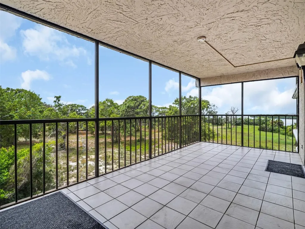 504 S Florida Avenue Tarpon Springs FL 34689