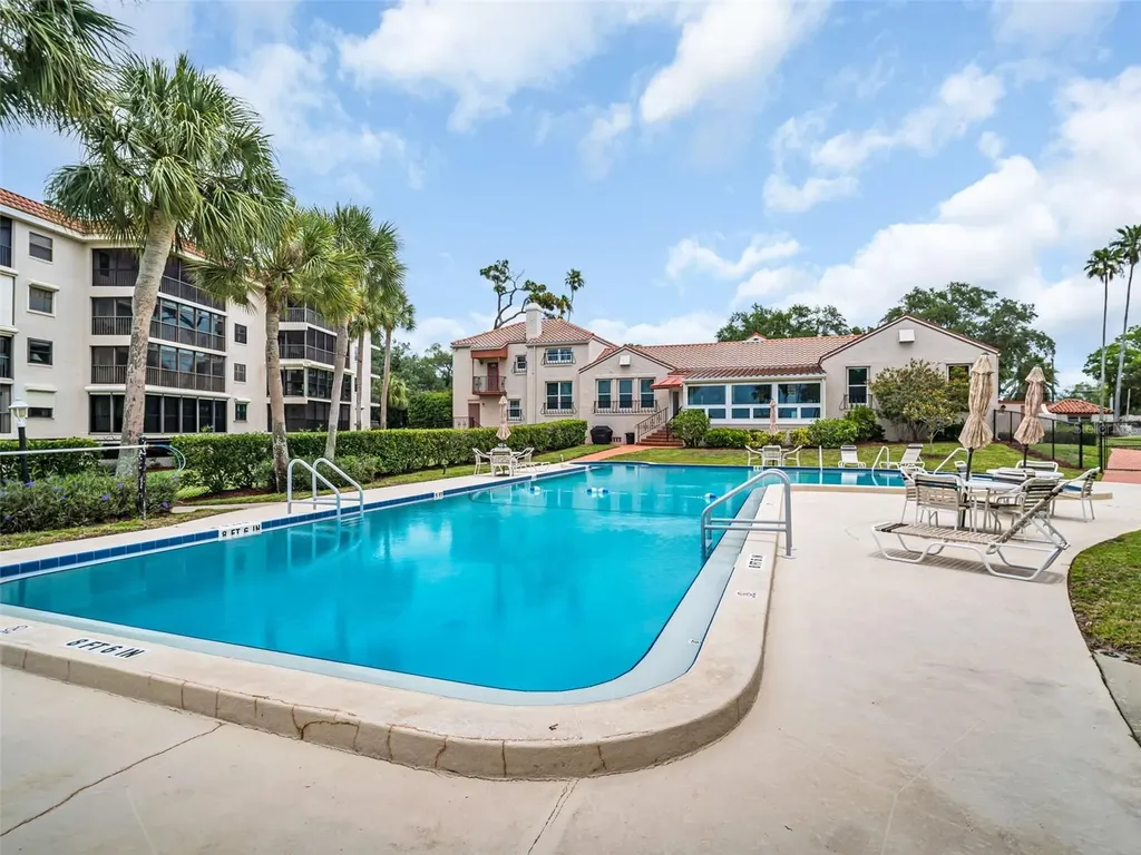 504 S Florida Avenue Tarpon Springs FL 34689