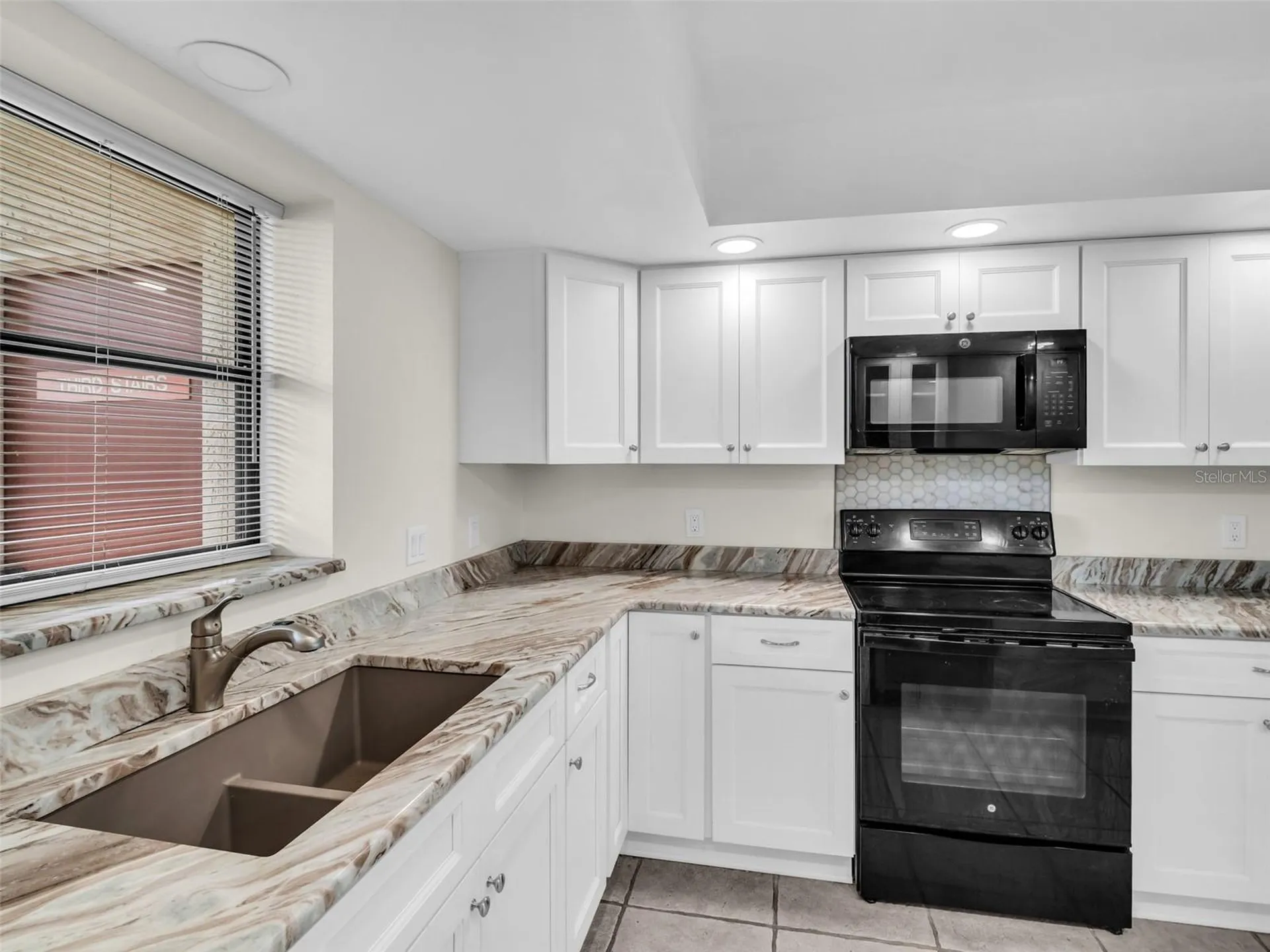 504 S Florida Avenue Tarpon Springs FL 34689
