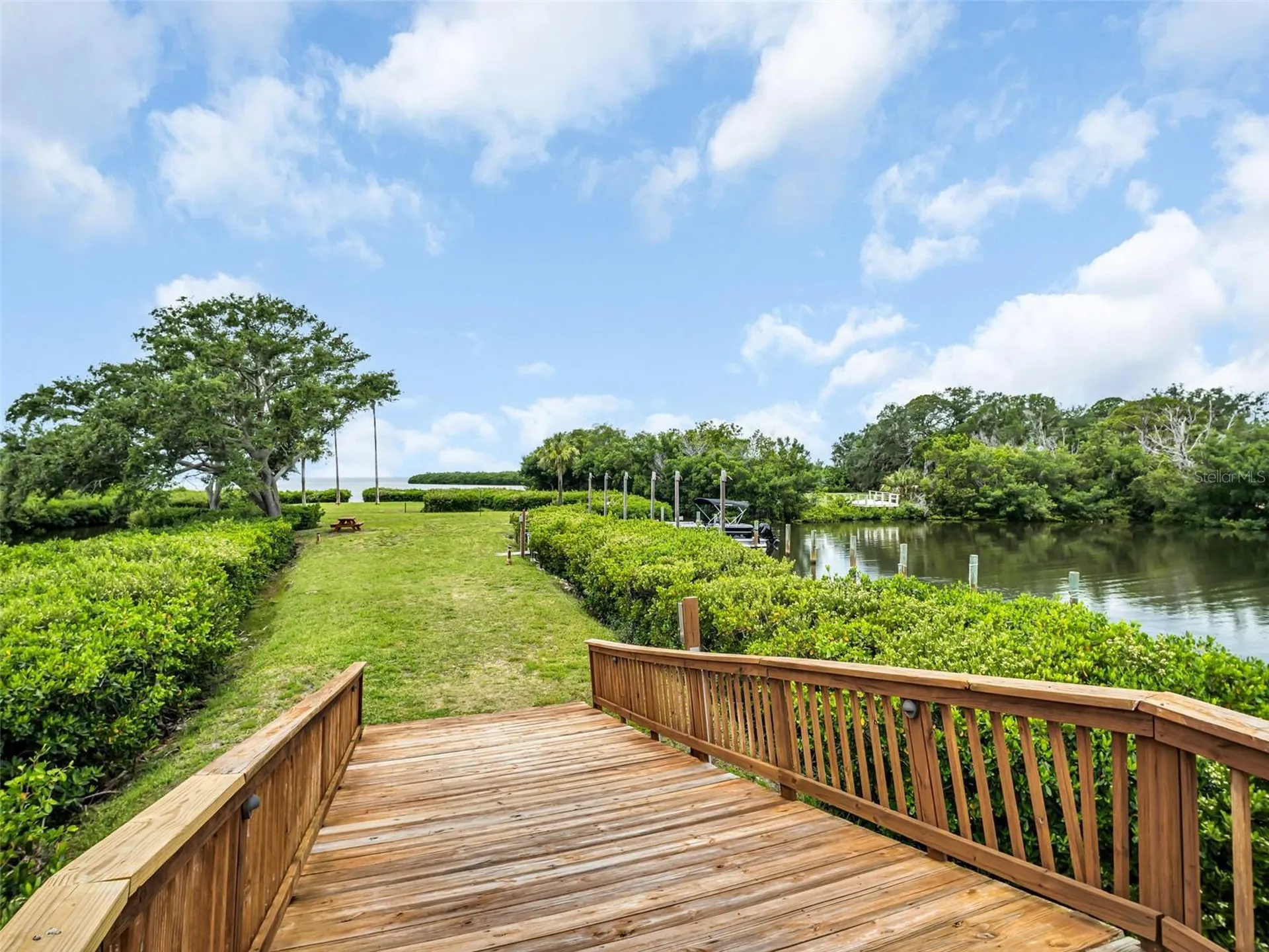 504 S Florida Avenue Tarpon Springs FL 34689