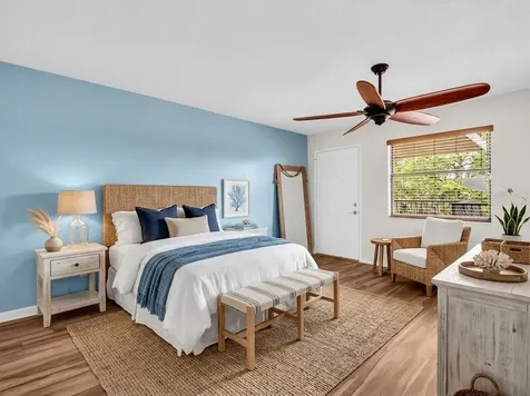 504 S Florida Avenue Tarpon Springs FL 34689