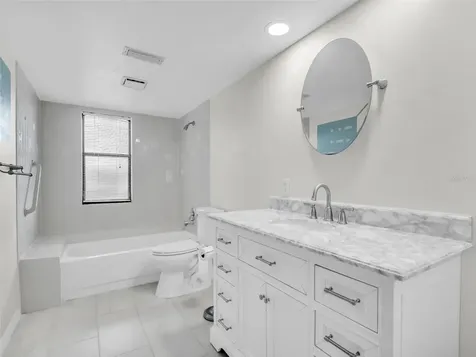 504 S Florida Avenue Tarpon Springs FL 34689