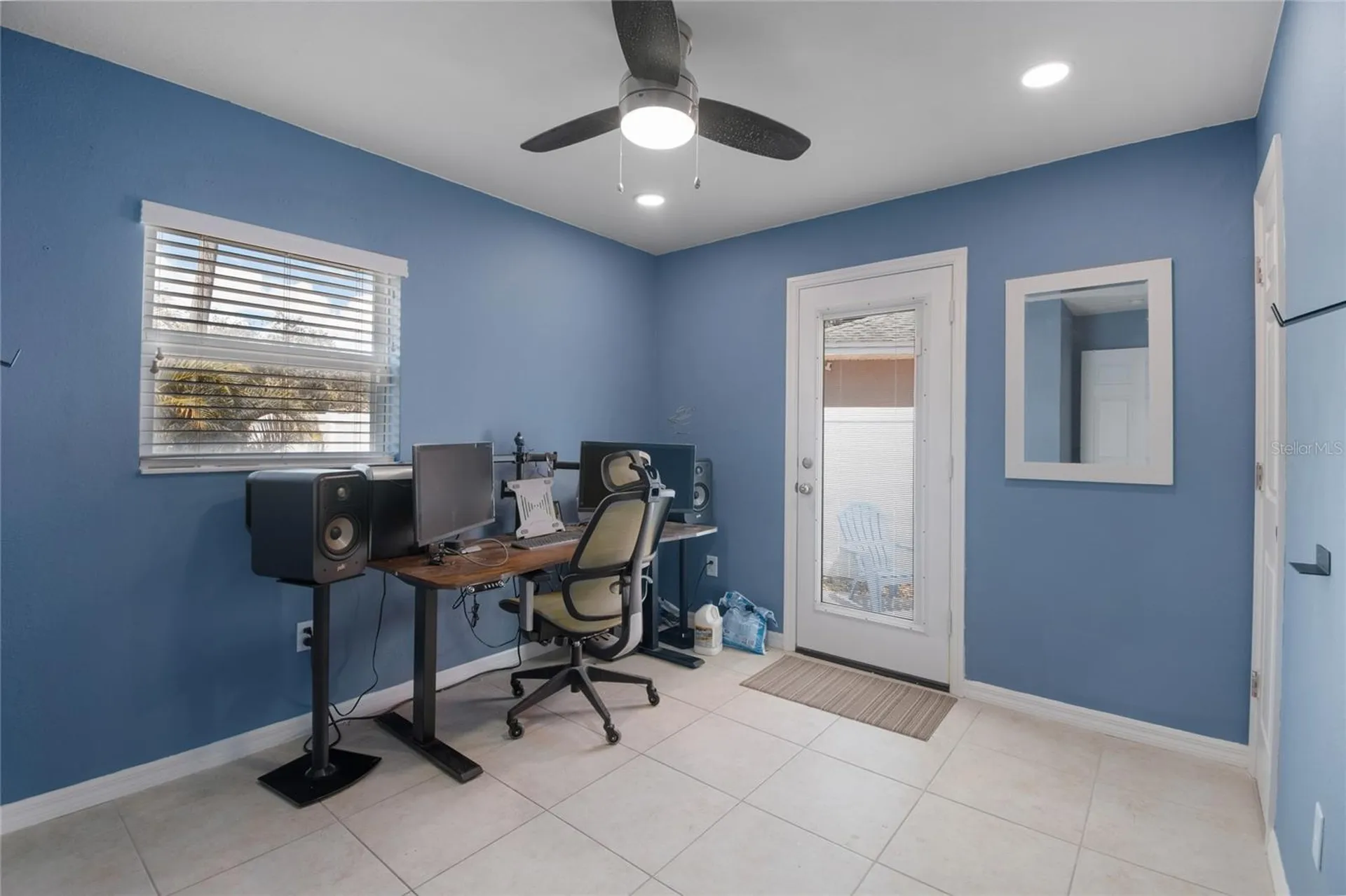 8115 33rd Avenue N St Petersburg FL 33710