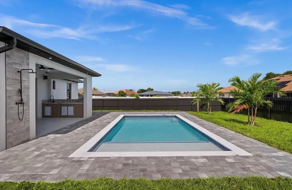 1805 NW 12th Street Cape Coral FL 33993