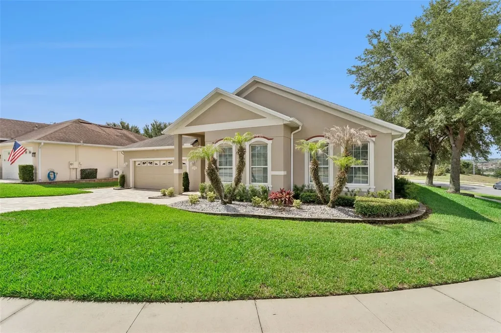 2942 Southern Pines Loop Clermont FL 34711